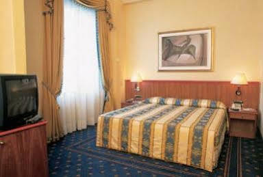 Hotel Lloyd Milano